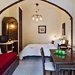 Galatia 3* Fira (Santorini)