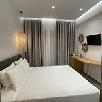 Galatia 3* Fira (Santorini)