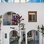 Galatia 3* Fira (Santorini)
