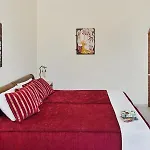 Galatia Hotel Fira (Santorini)