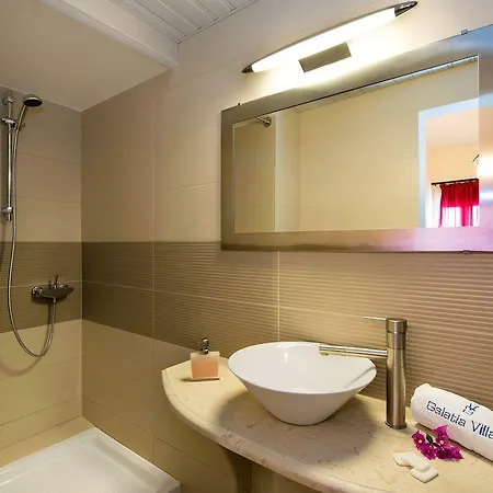 Galatia Hotel 3*