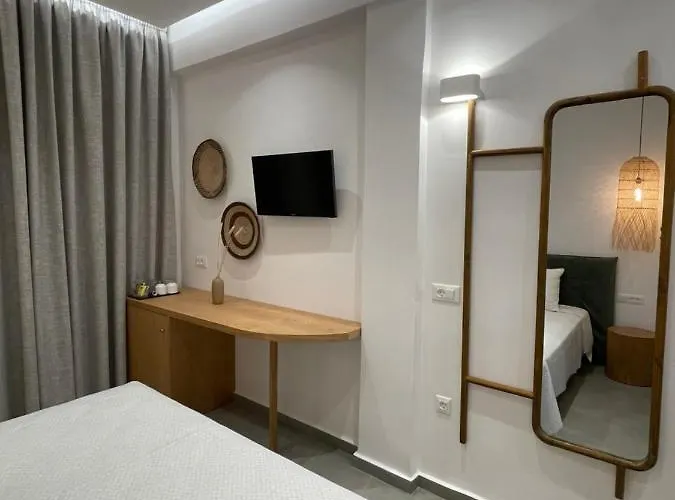 Galatia 3* Fira (Santorini)