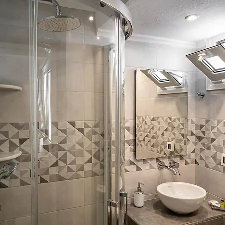 Otel Galatia Fira (Santorini)