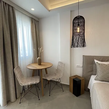 Galatia Fira (Santorini)