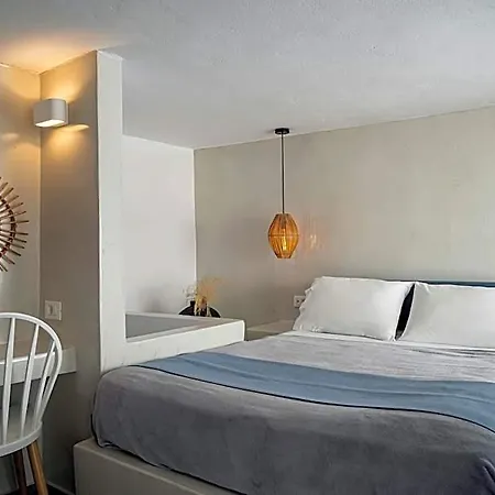 Galatia Hotel