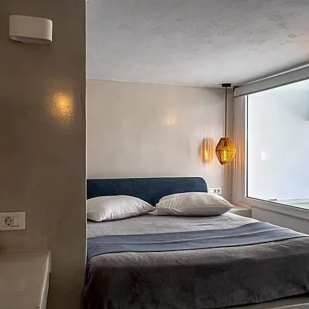 Galatia Hotel Fira (Santorini)