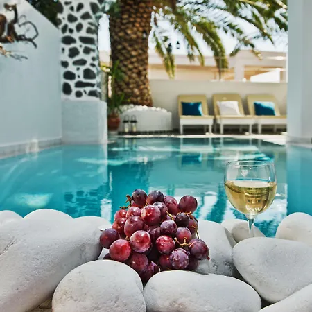Galatia Hotel Fira (Santorini)