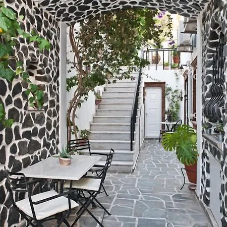 Galatia Hotel Fira (Santorini)