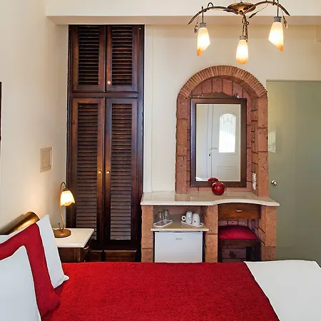 Galatia Otel Fira (Santorini)