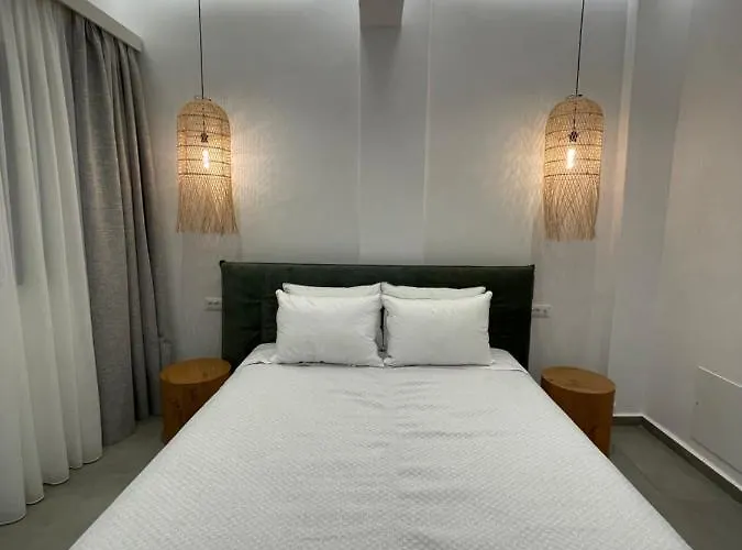 Galatia Hotel Fira (Santorini)