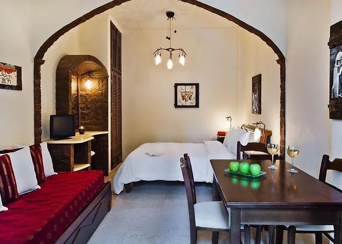 Galatia 3* Fira (Santorini)