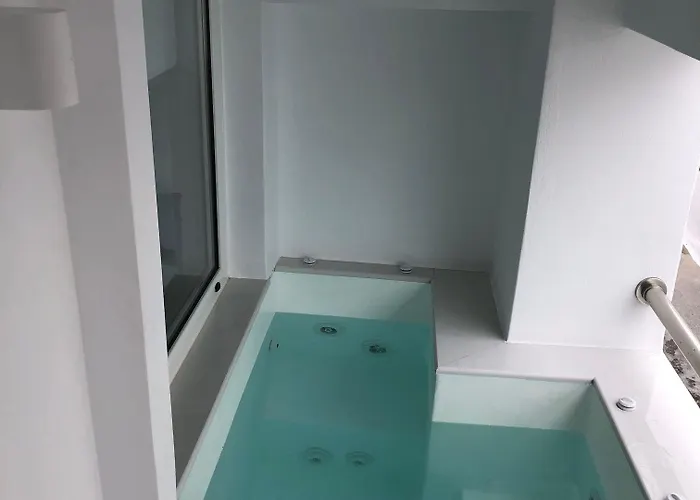 Galatia Hotel Fira (Santorini)