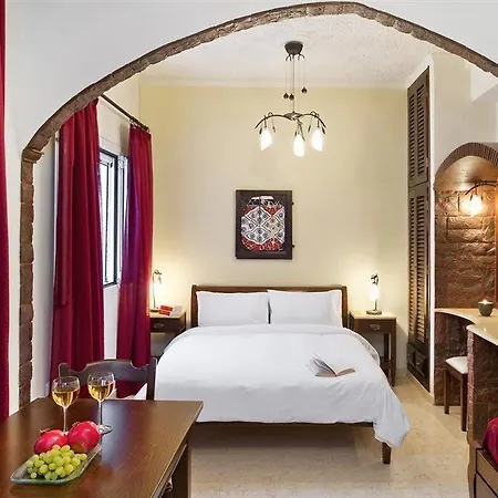 Hotel Galatia 3*