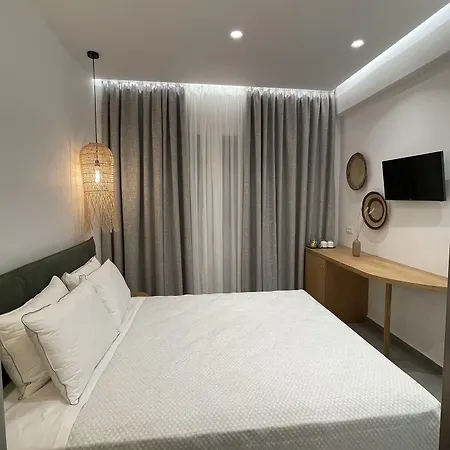 Galatia 3* Fira (Santorini)